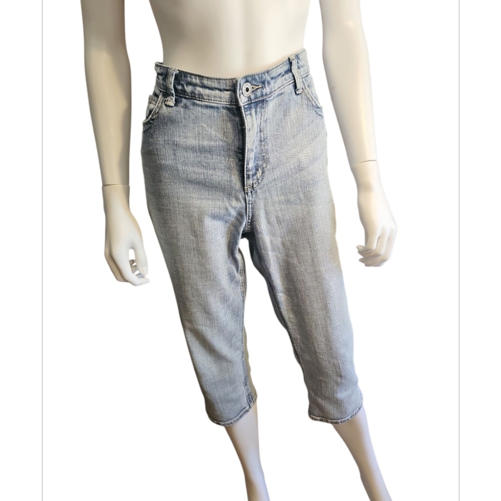 Women's Light Blue Jeans